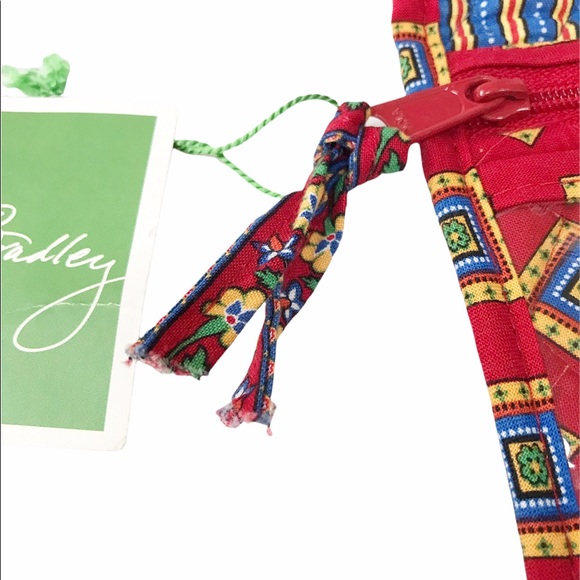 Vera Bradley Pocket Wallet Villa Red Diamond New - Picture 8 of 9